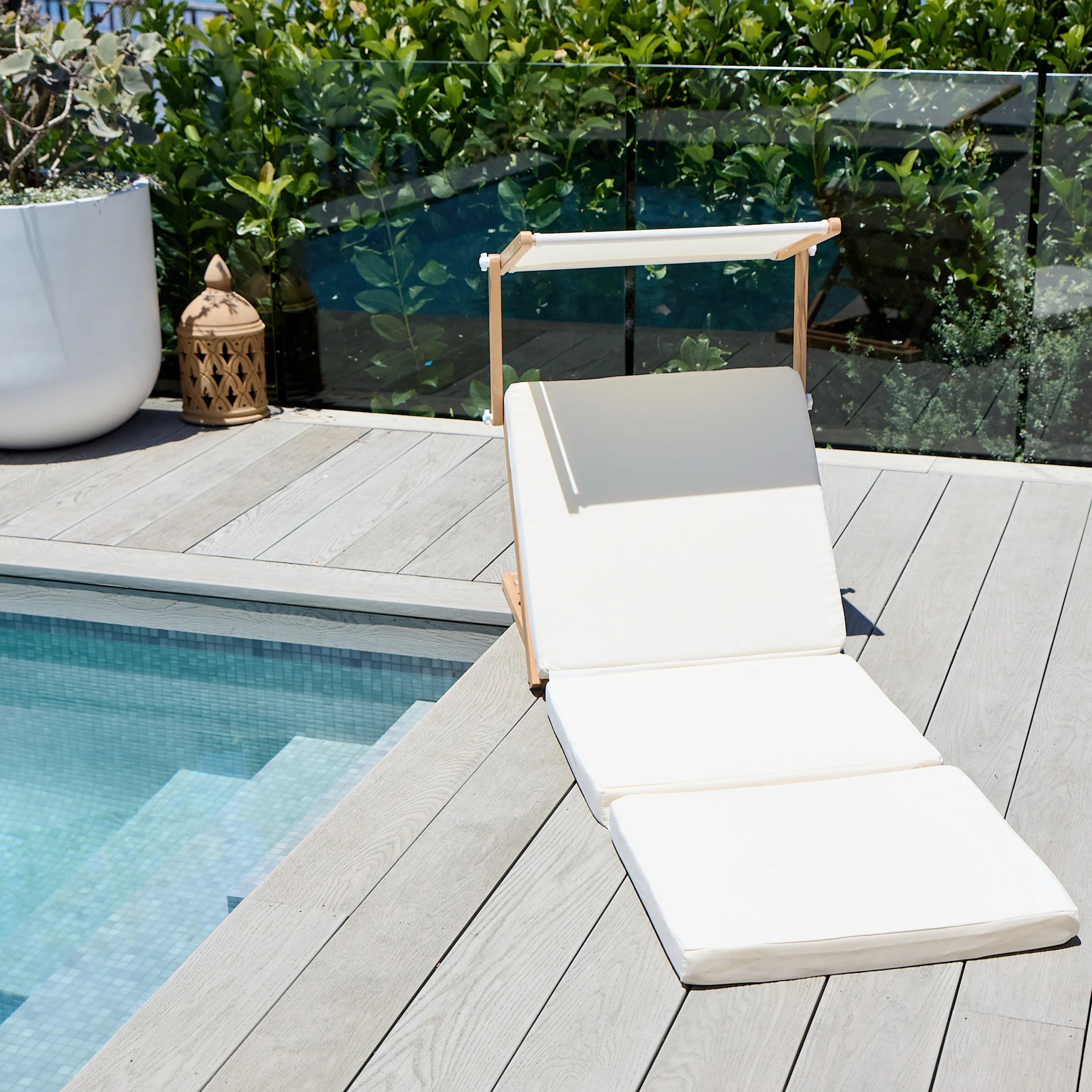 SunnyLife La Palma Daybed
