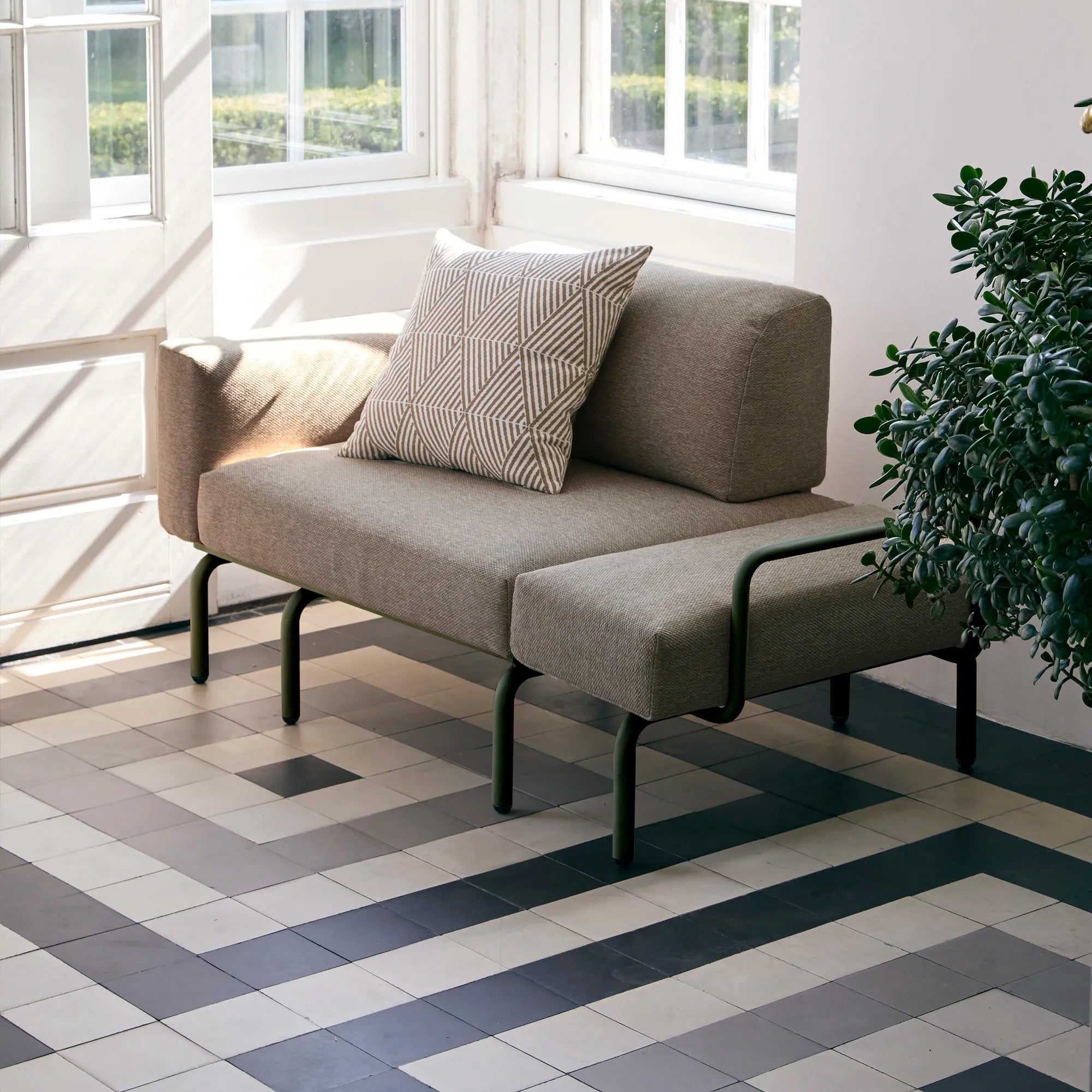  Ivy Loungestol
