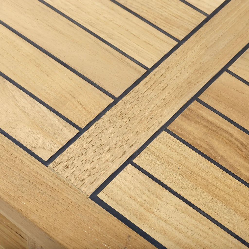  Outdoor/Indoor Louver Hyndeboks